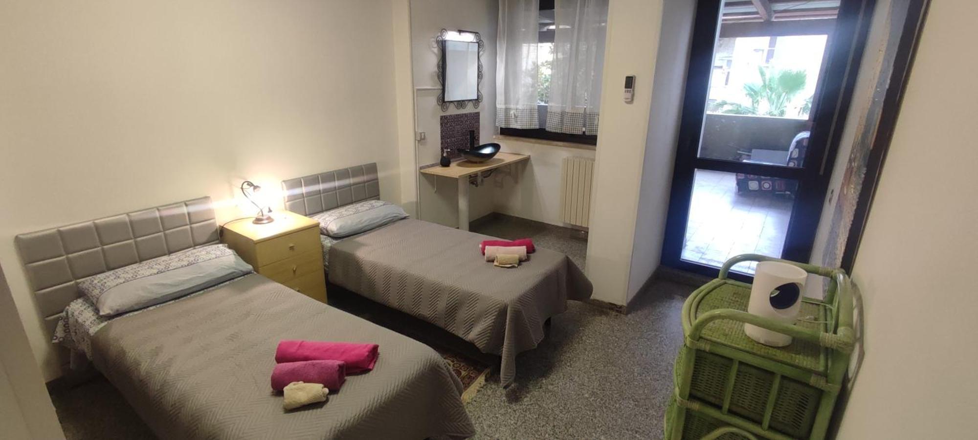 Castle Area Old Town Flat With Terrace And 2 Rooms Бари Екстериор снимка